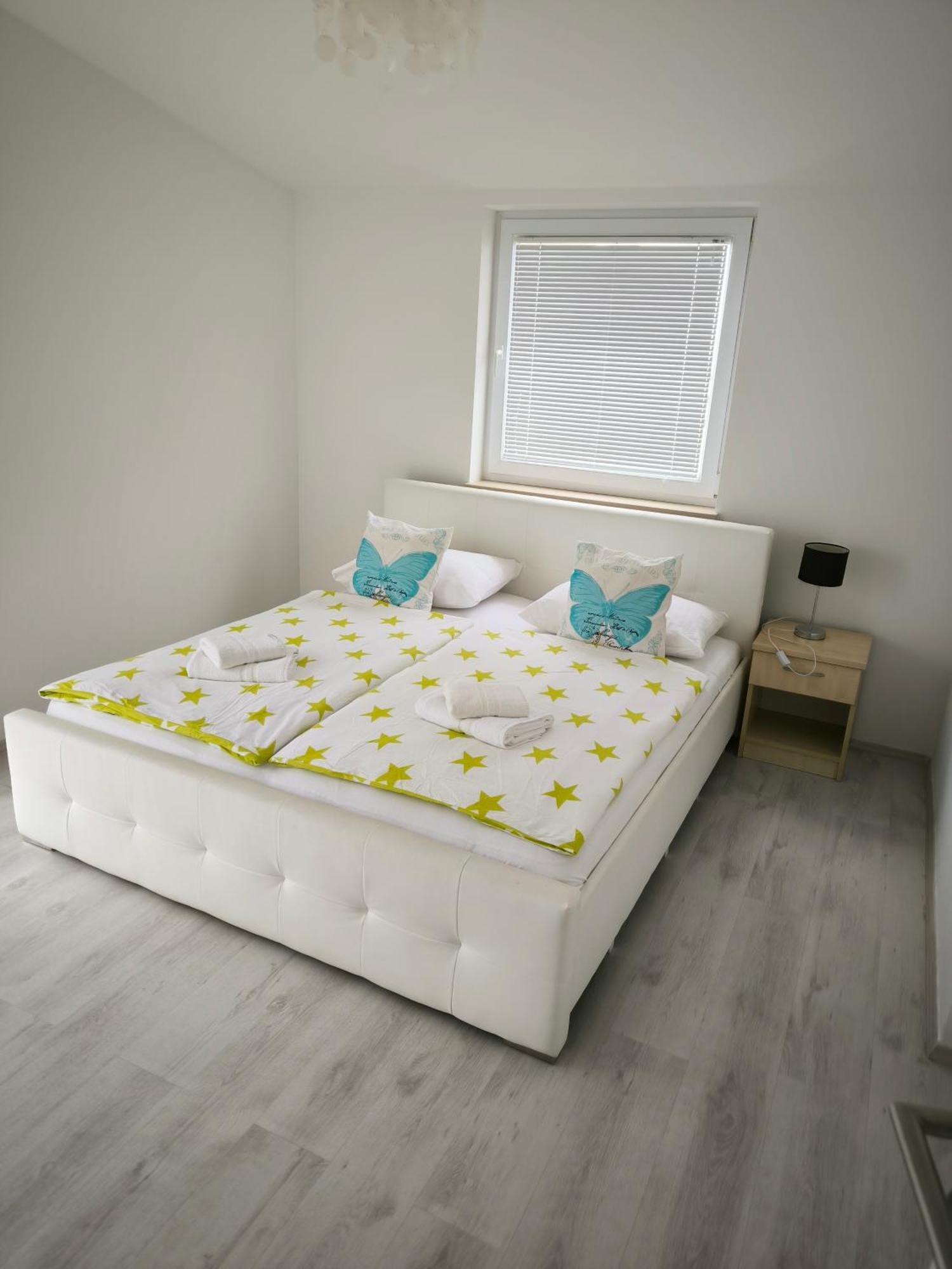 Rooms & Apartments Ana 2 Zadar Buitenkant foto