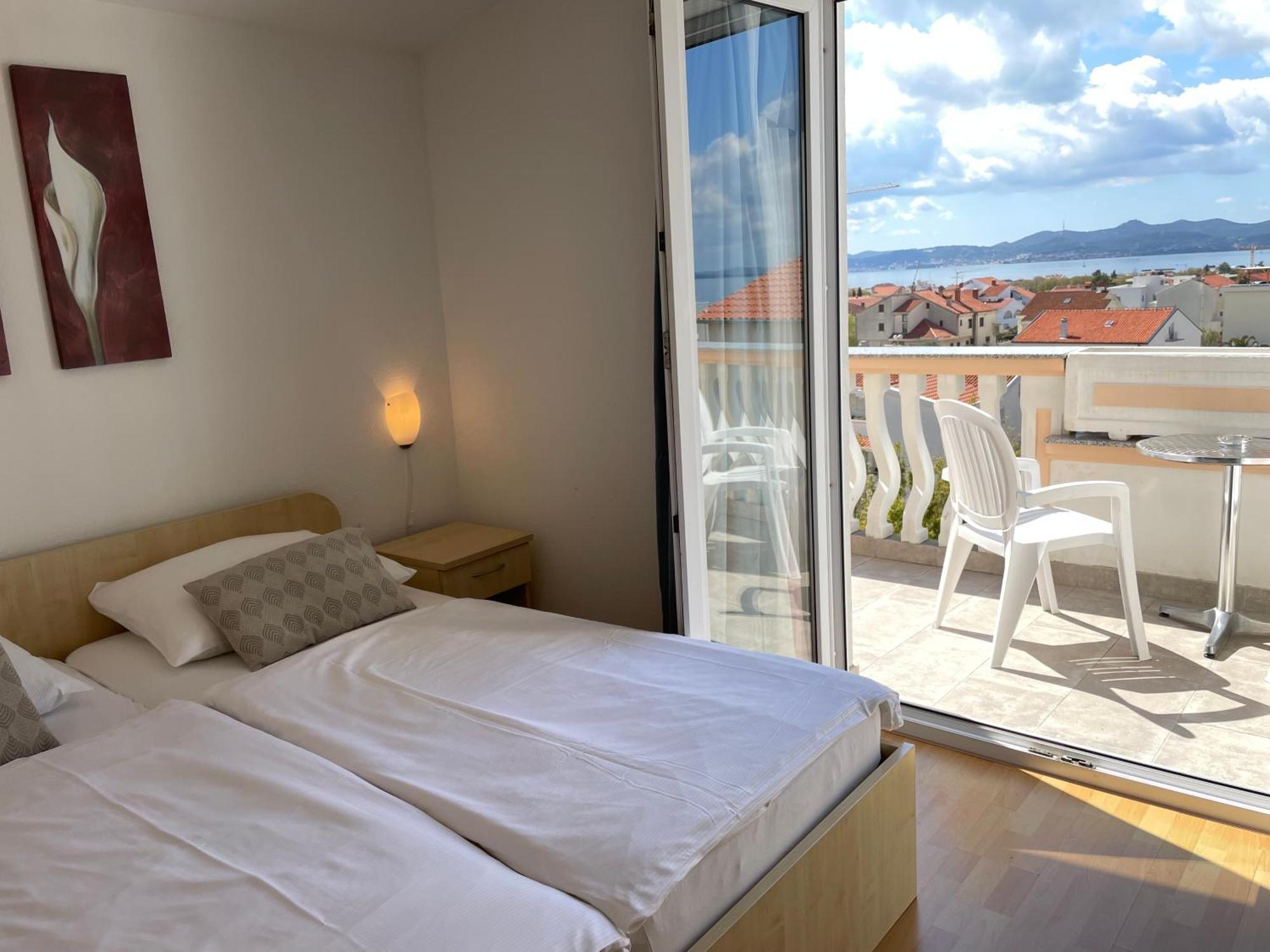 Rooms & Apartments Ana 2 Zadar Buitenkant foto